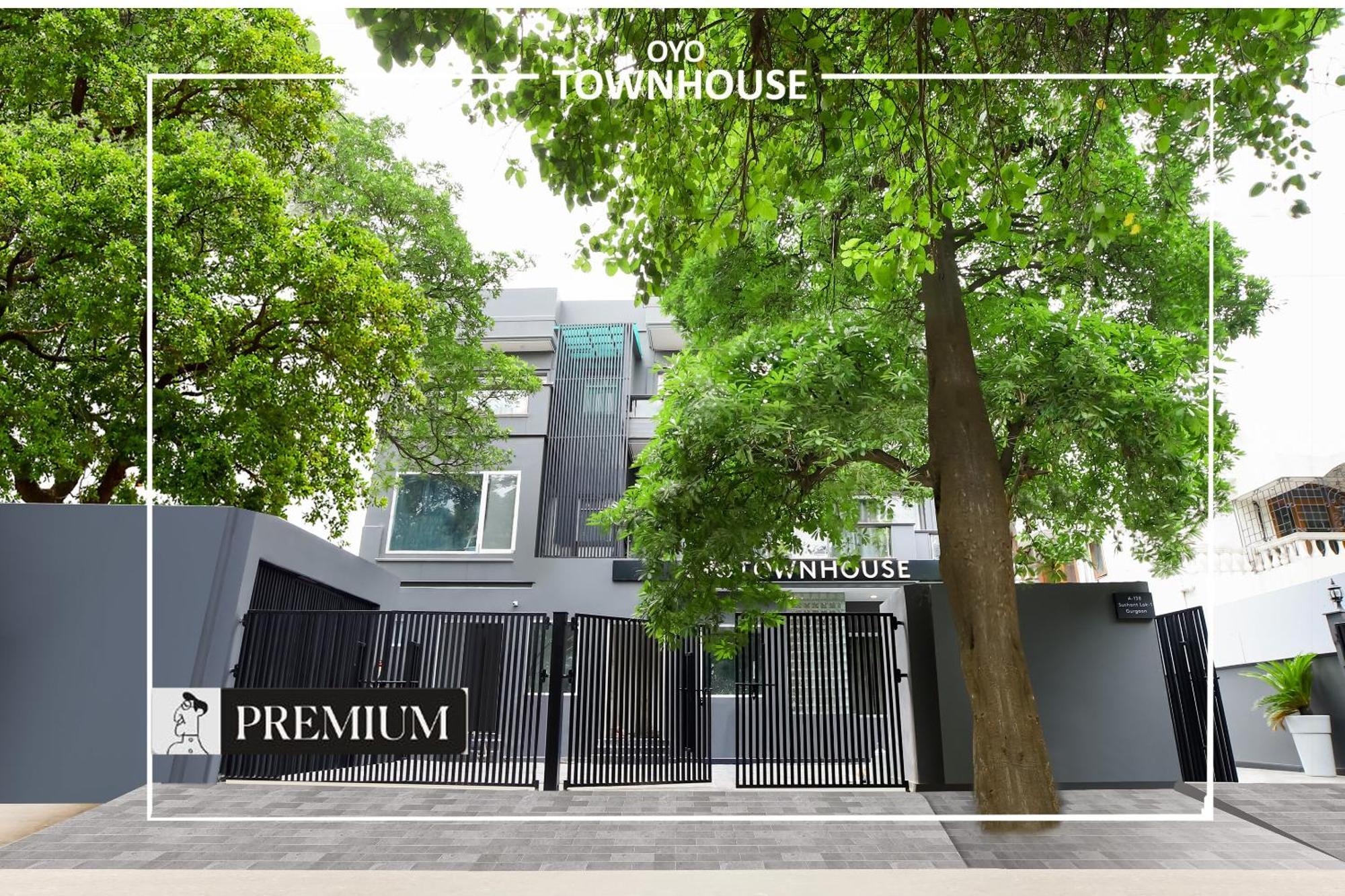 Oyo Townhouse 120 Shushant Lok Гургаон Екстериор снимка